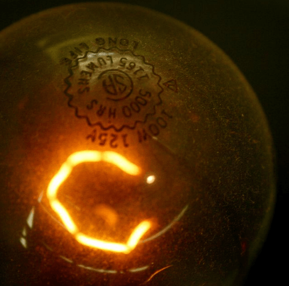 ¿Quién fue el inventor de la Luz? Incandescente